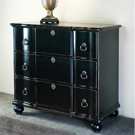 Sable Accent Chest